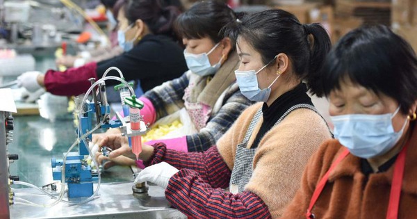 China’s manufacturing falls to 2-year low