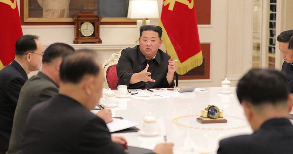 Mr. Kim Jong Un criticized the lack of anti-epidemic officials