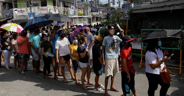 Grenade attack at polling station in Philippines