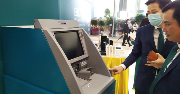 thumbnail - Rút tiền mặt tại máy ATM bằng căn cước công dân gắn chip chỉ trong vài giây