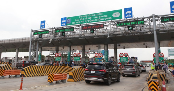 Cao tốc Hà Nội - Hải Phòng bắt đầu thu phí không dừng 100% - Tuổi Trẻ Online