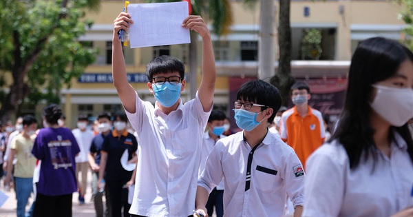Đề văn thi vào lớp 10 ở Hà Nội: Thí sinh nói đề vừa sức