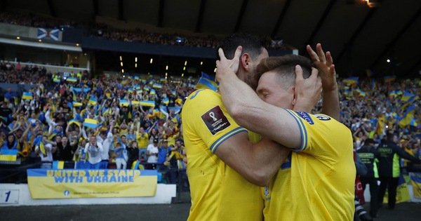Ukraine vào chung kết để tranh suất cuối cùng của châu Âu dự World Cup 2022