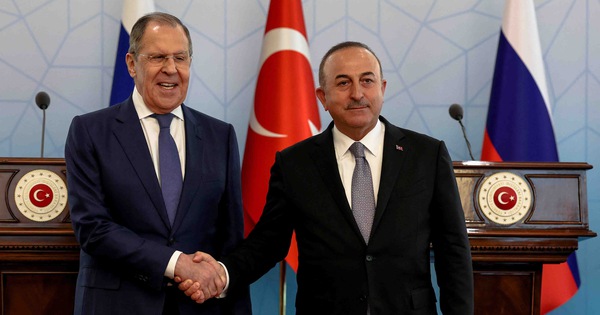 Russia, Turkey discuss how to liberate Ukraine’s grain