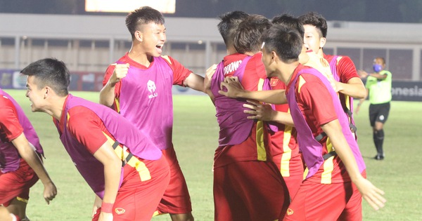 เสมอ 1-1, U19 เวียดนาม และ U19 ไทยเข้ารอบรองชนะเลิศ