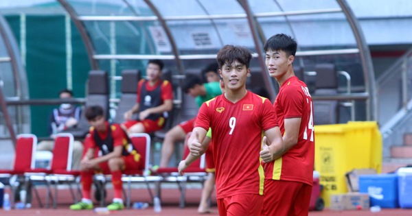 Nguyễn Quốc Việt là Vua phá lưới Giải U19 Đông Nam Á 2022