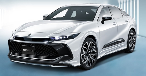 Đánh giá xe Toyota Crown 2023 Thiết kế thể thao nội thất như xe sang   Giaxehoivn