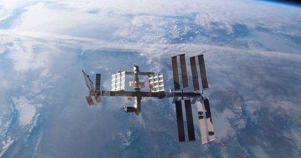 thumbnail - Nga thông báo rút khỏi Trạm không gian quốc tế, tự xây trạm mới
