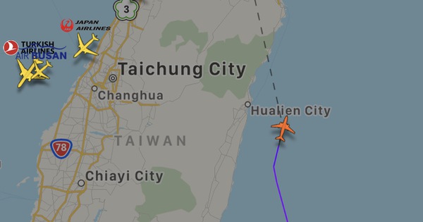 thumbnail - Chuyến bay SPAR19 chở bà Pelosi đã đến Đài Loan lúc 21h44 tối 2-8