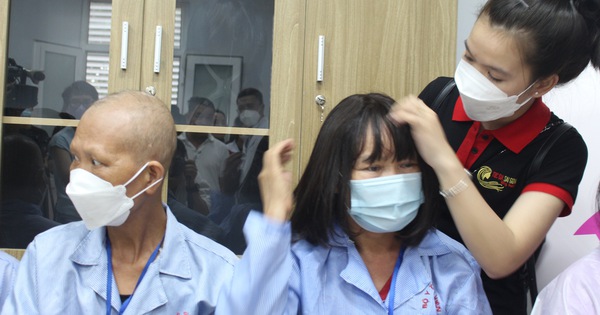 Có cơ sở nào ở Hà Nội cho phép hiến tóc cho bệnh nhân ung thư?