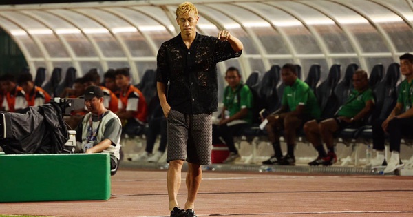 本田圭佑、タイ代表監督就任に「願書を書いた」