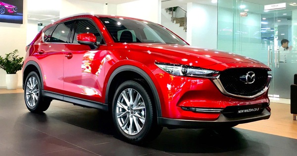  Noticias de precios de automóviles: Mazda CX-5 con grandes descuentos después de los rumores de una actualización - Tuoi Tre Online