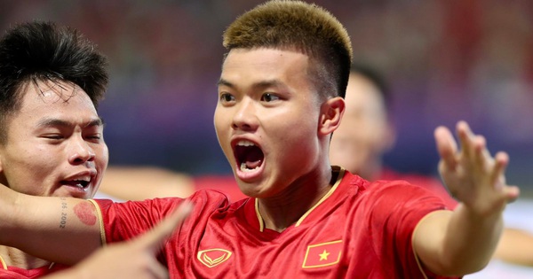 Đội hình ra sân U22 Việt Nam gặp U22 Singapore: Giữ cặp tiền vệ trung ...