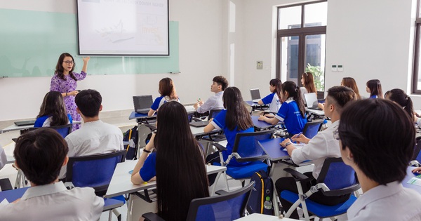 Trường ĐH Văn Hiến đạt chuẩn kiểm định chất lượng giáo dục 3 chương trình đào tạo