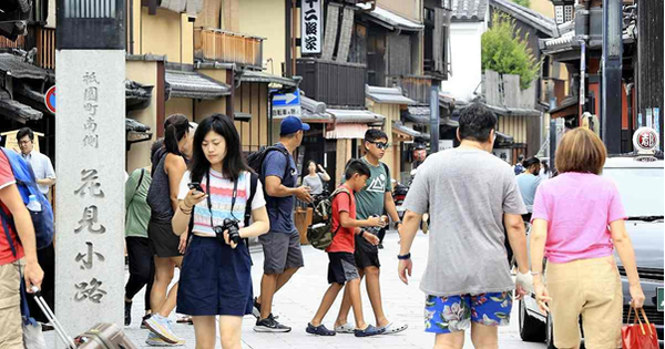 日本の観光産業は円安の恩恵を受ける