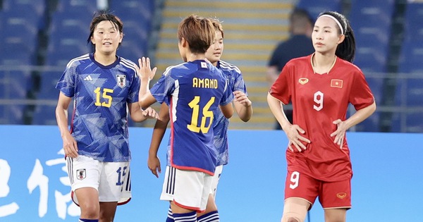 日本に0対7で敗れた後、ベトナム女子チームはチケットの継続を熱望していた