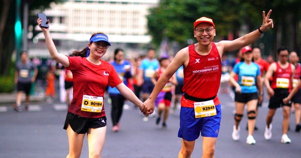 Kiếm trăm triệu USD từ tổ chức các giải marathon