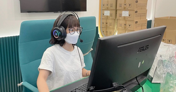 Nghỉ hè, sinh viên tăng ca, làm shipper, bốc vác kiếm tiền