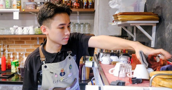 Sinh viên làm thêm trái ngành còn tốt hơn kiếm tiền online