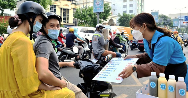 Đời sinh viên tất tả vừa học vừa làm ở Sài Gòn