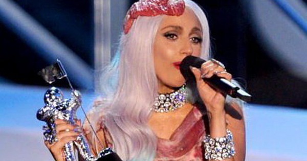 Lady Gaga - Nữ Hoàng Của Đêm Trao Giải Mtv Video Music - Tuổi Trẻ Online