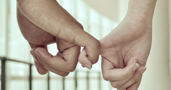 Tình phí: bình đẳng khéo léo để tình bền lâu