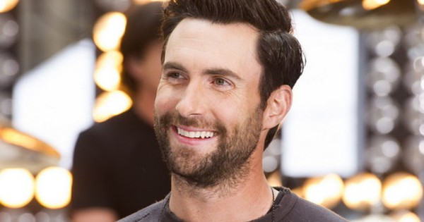 Tôi bị người đàn ông hấp dẫn nhất quyến rũ