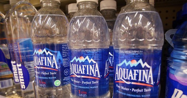 Aquafina được làm từ nước máy, người dùng có nhầm?