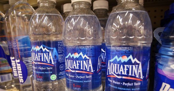 Nước Aquafina được sản xuất từ nguồn nước nào?
