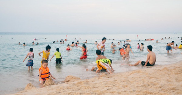 Việc tắm biển làm cho sức khỏe của chúng ta tốt như thế nào?
