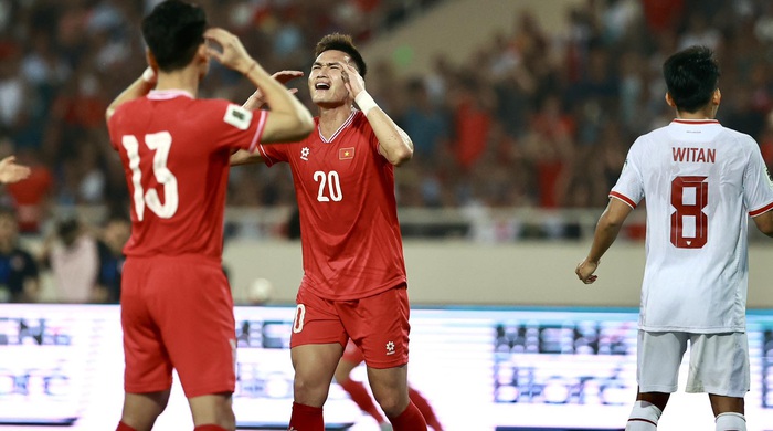 Tuyển Việt Nam thua 0-3 trước Indonesia trên sân Mỹ Đình - Tuổi Trẻ Online