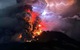 Núi lửa Indonesia phun trào dữ dội do động đất